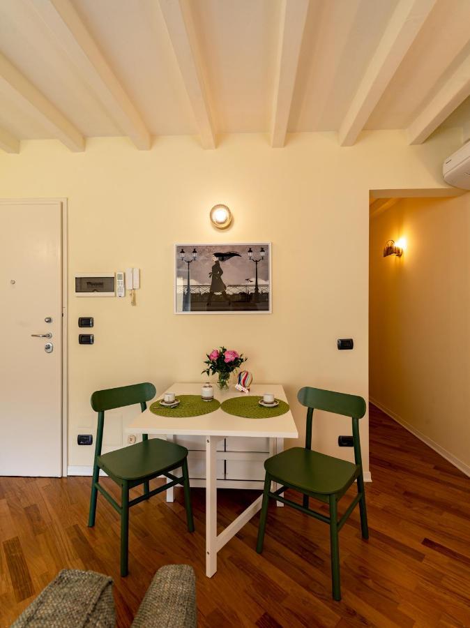 Buro Nel Borgo Parma Exterior foto